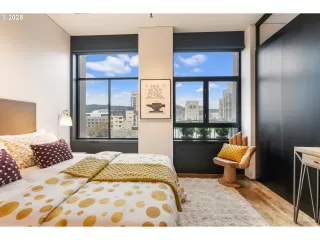 Photo #5: 446072238 Listing 