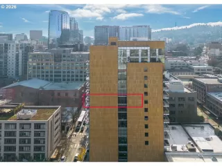 Photo #2: 448562985 Listing 