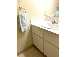 Photo #3: 448667955 Listing 