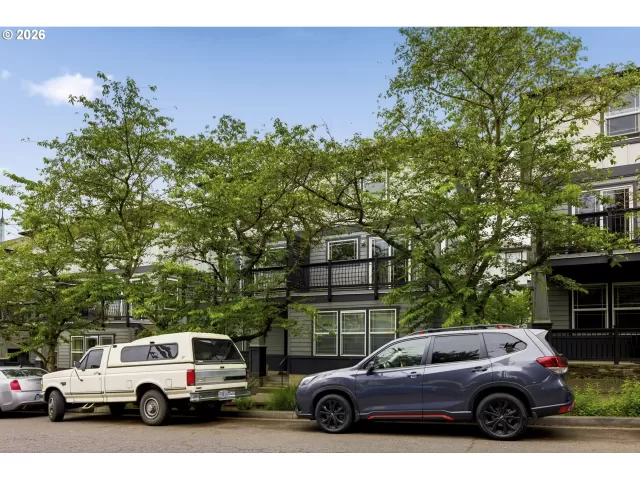 MLS: 448735917 Condo For Sale