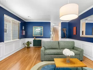 Photo #1: 449012799 Listing 