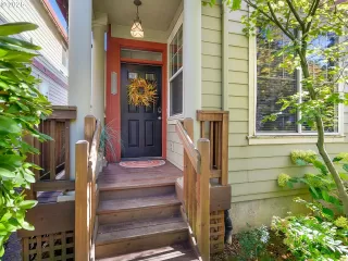 Photo #3: 449012799 Listing 