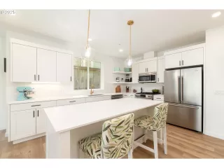 Photo #2: 449422835 Listing 