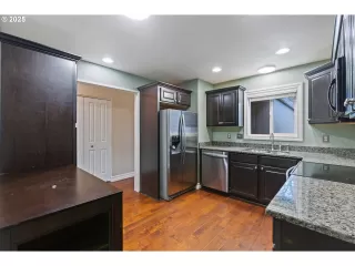 Photo #5: 449623507 Listing 