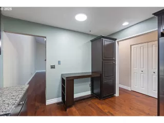 Photo #6: 449623507 Listing 