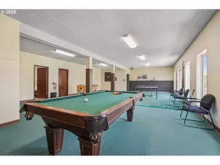 Photo #4: 449667173 Listing