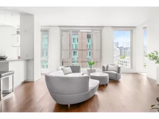 Photo #4: 449724004 Listing 
