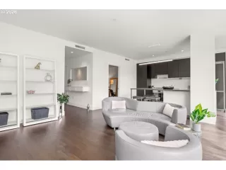 Photo #6: 449724004 Listing 