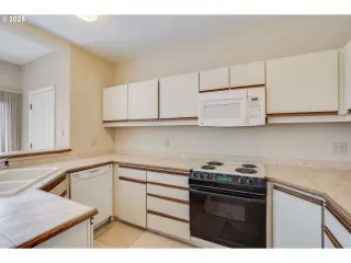 Photo #2: 450547309 Listing