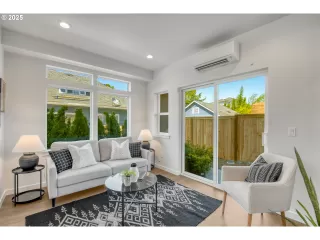 Photo #4: 450635293 Listing 