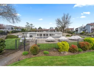 Photo #1: 451560214 Listing