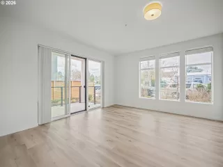 Photo #3: 451853719 Listing 