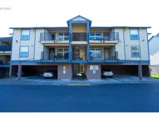 Photo #1: 452019873 Listing 