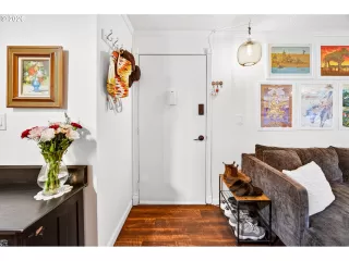 Photo #3: 452344793 Listing 