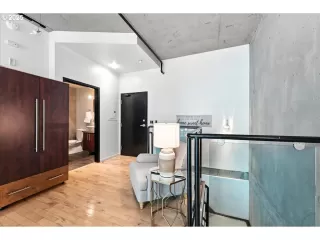 Photo #6: 452545729 Listing 