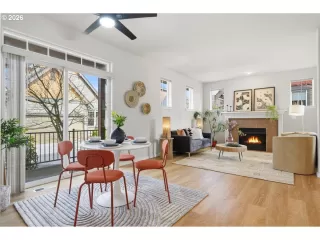 Photo #5: 453168476 Listing 