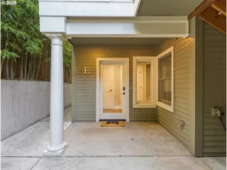 Photo #3: 453647932 Listing 