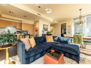 Photo #4: 454145883 Listing 