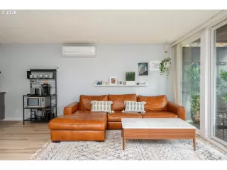 Photo #6: 454250814 Listing 