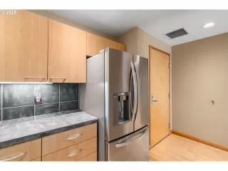 Photo #2: 455108920 Listing 