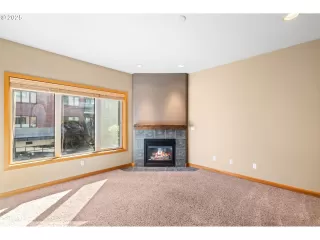 Photo #6: 455108920 Listing 