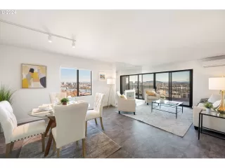 Photo #3: 455289814 Listing 