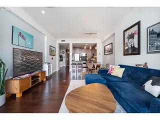 Photo #4: 455529782 Listing 