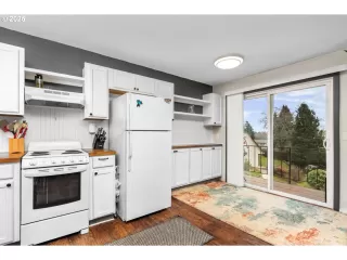 Photo #1: 455973059 Listing