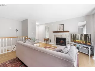 Photo #3: 456071462 Listing