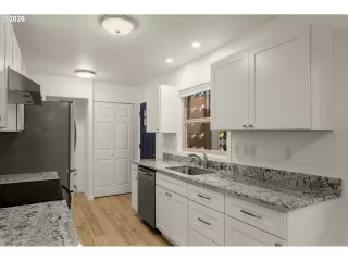 Photo #1: 456225771 Listing 