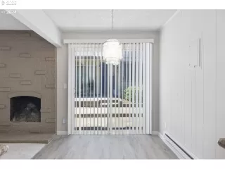 Photo #2: 456865680 Listing 