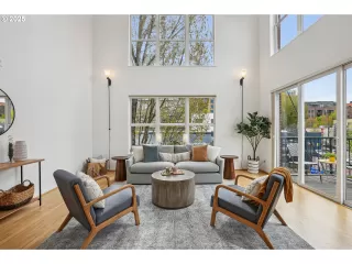 Photo #6: 456889569 Listing