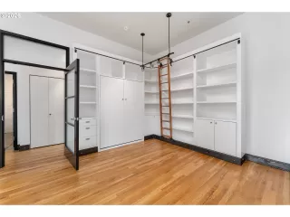 Photo #6: 457229034 Listing 