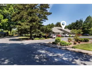 Photo #4: 457355177 Listing 