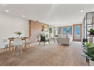 Photo #3: 457406731 Listing 