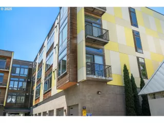 Photo #6: 457664944 Listing