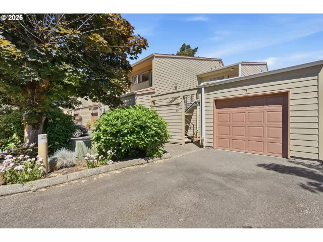 MLS: 458629079 Condo For Sale