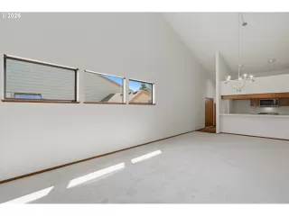Photo #4: 458629079 Listing 