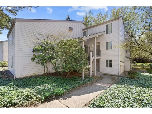 MLS: 458682222 Condo For Sale