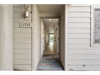 Photo #3: 458682222 Listing 