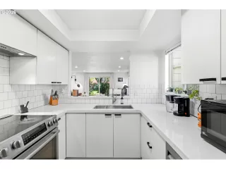 Photo #6: 458682222 Listing 