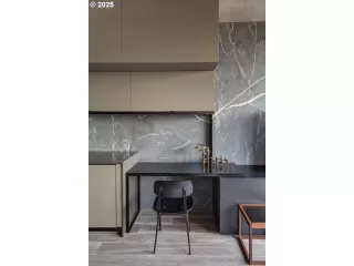 Photo #2: 459032294 Listing 