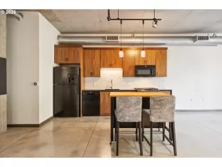 Photo #4: 459071911 Listing 