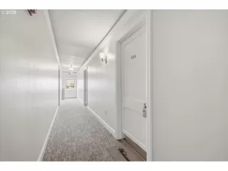 Photo #5: 459294800 Listing 