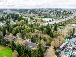 Photo #6: 460143964 Listing