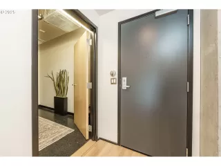 Photo #6: 460842186 Listing 