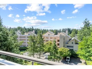 Photo #2: 461061589 Listing 