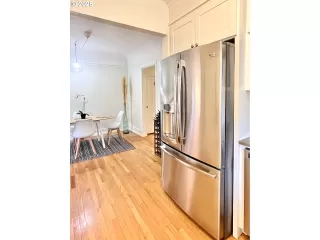 Photo #5: 461112000 Listing 