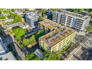 Photo #2: 461174053 Listing 