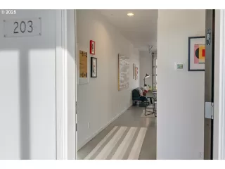 Photo #3: 461730663 Listing